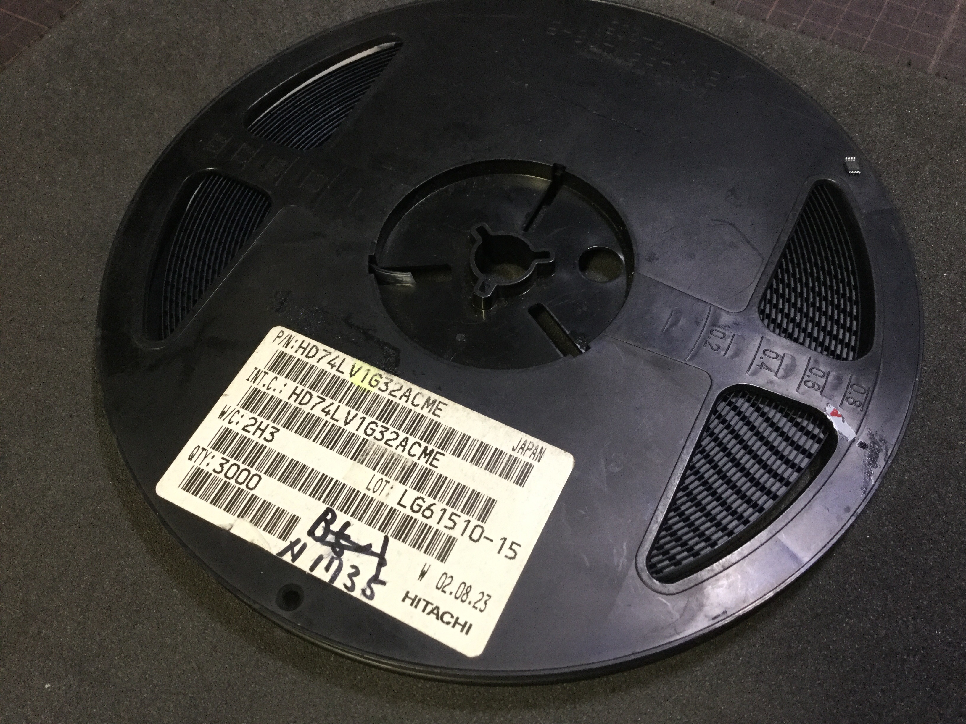 HD74LV1G32ACME