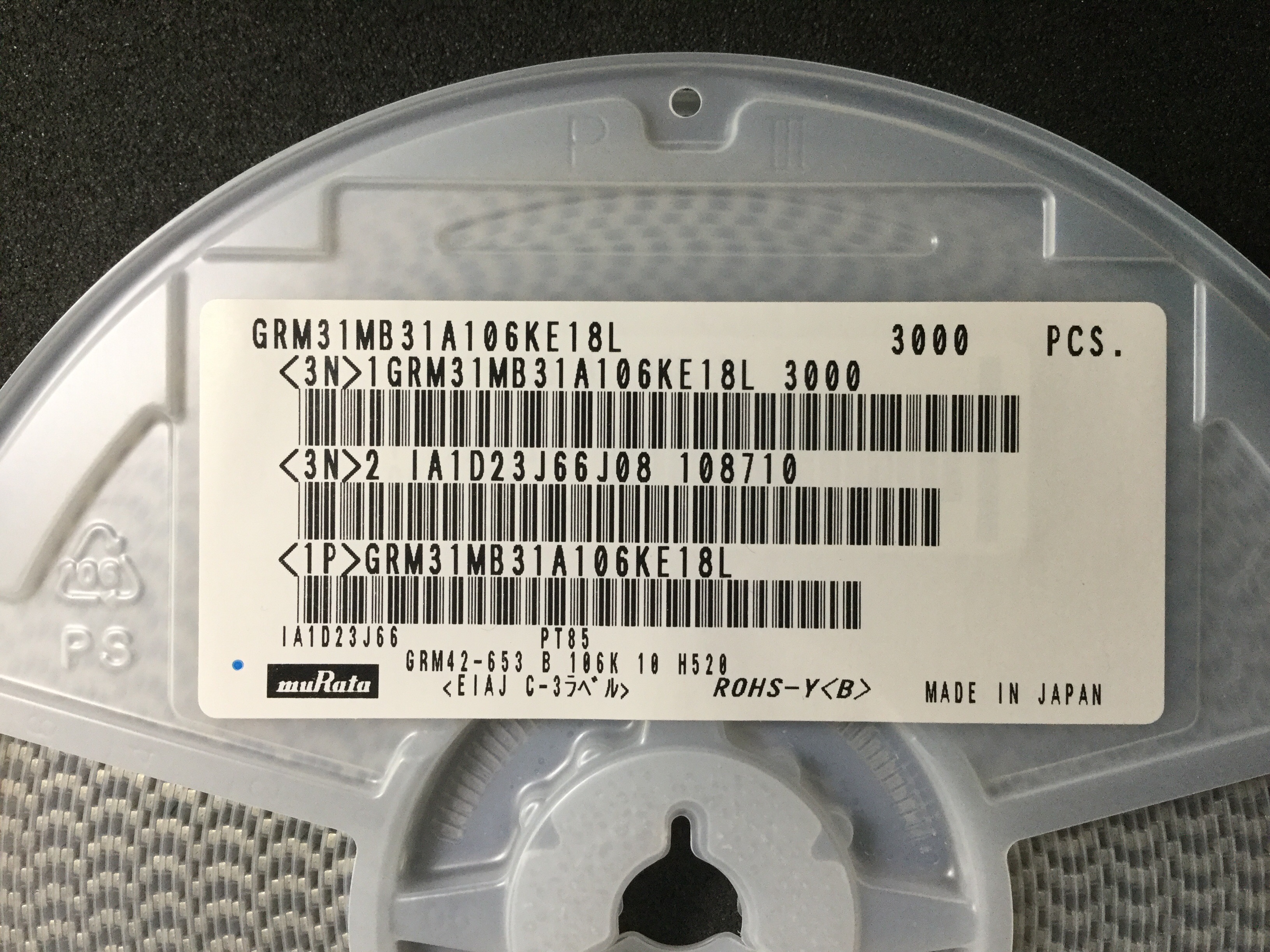 GRM31MB31A106KE18L