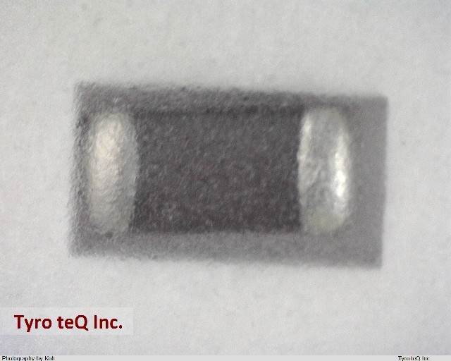 GRM188F51E105ZA12D