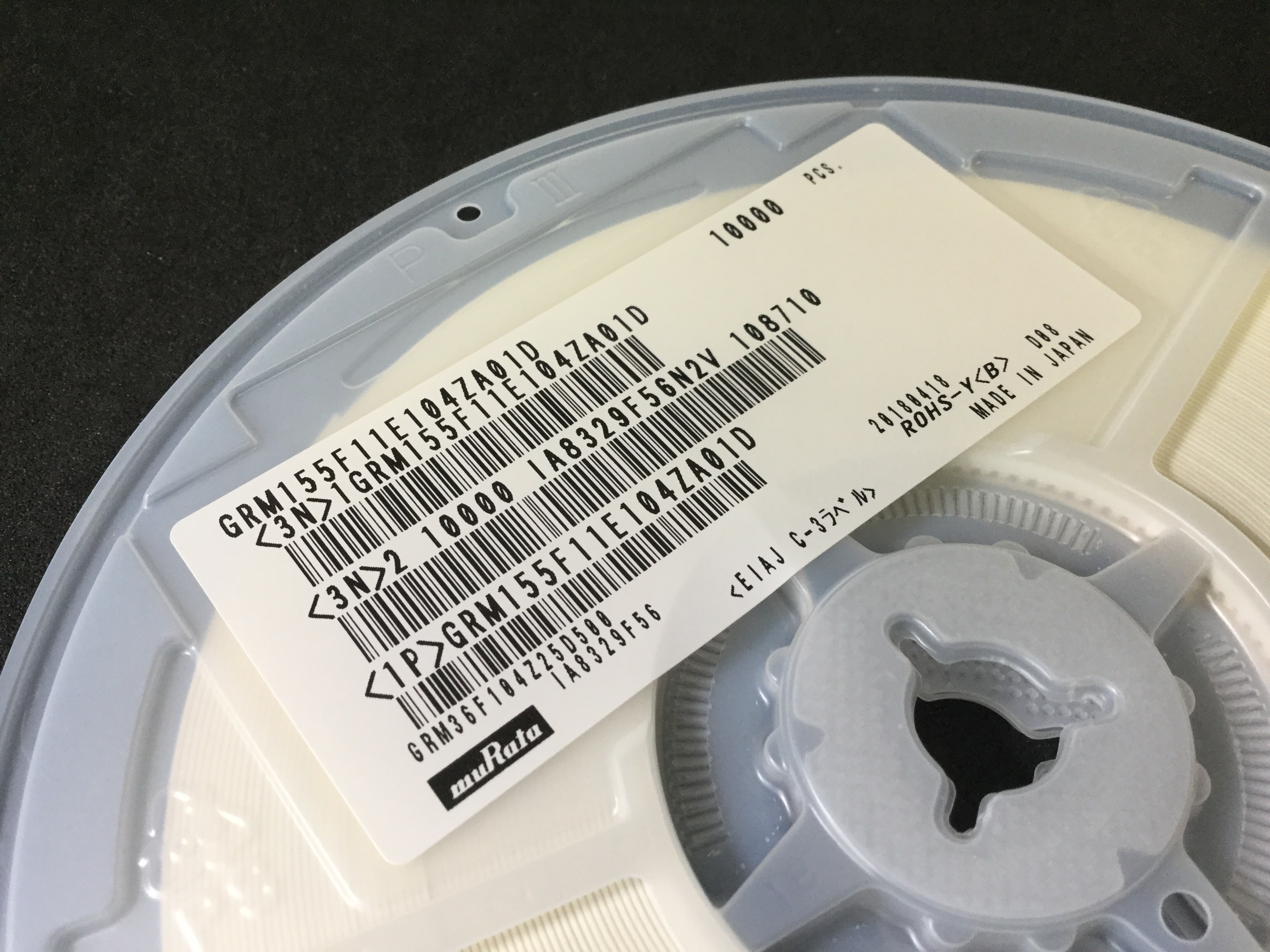 GRM155F11E104ZA01D
