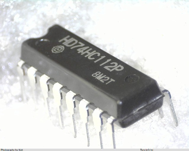 HD74HC112P