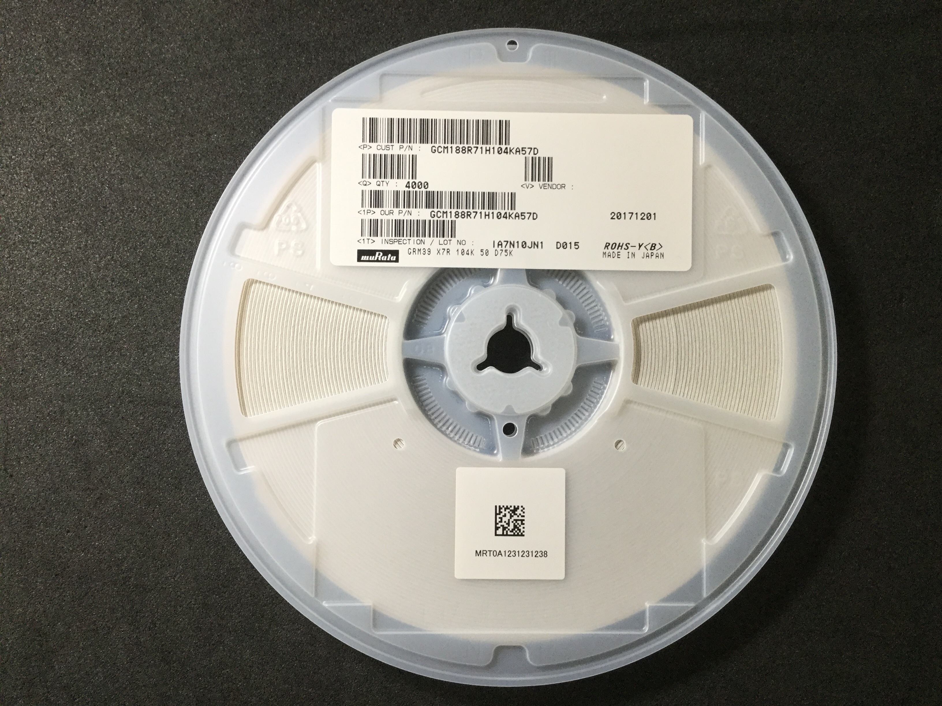 GCM188R71H104KA57D