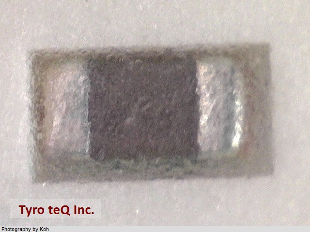 GRM155F11E104ZA01D