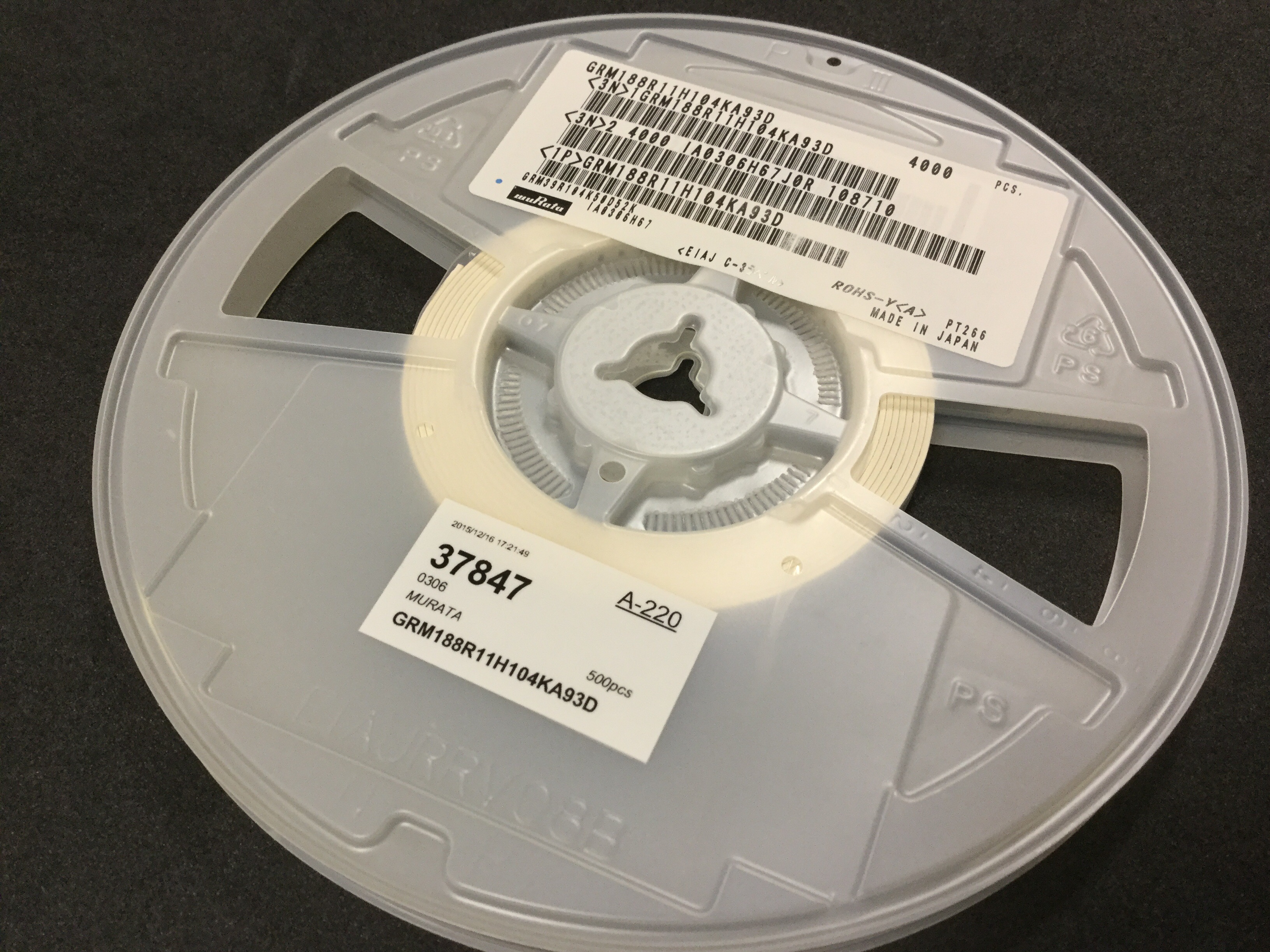 GRM188R11H104KA93D