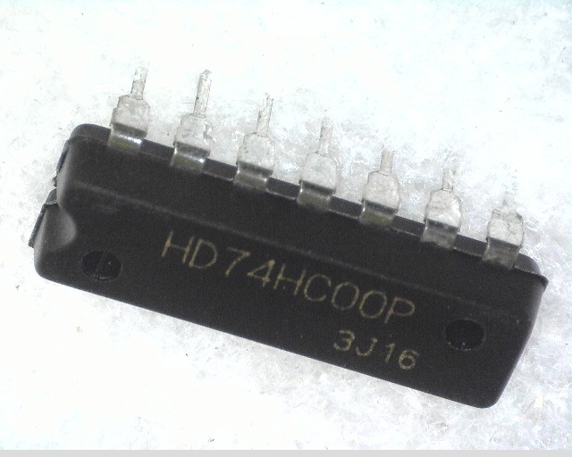 HD74HC00P