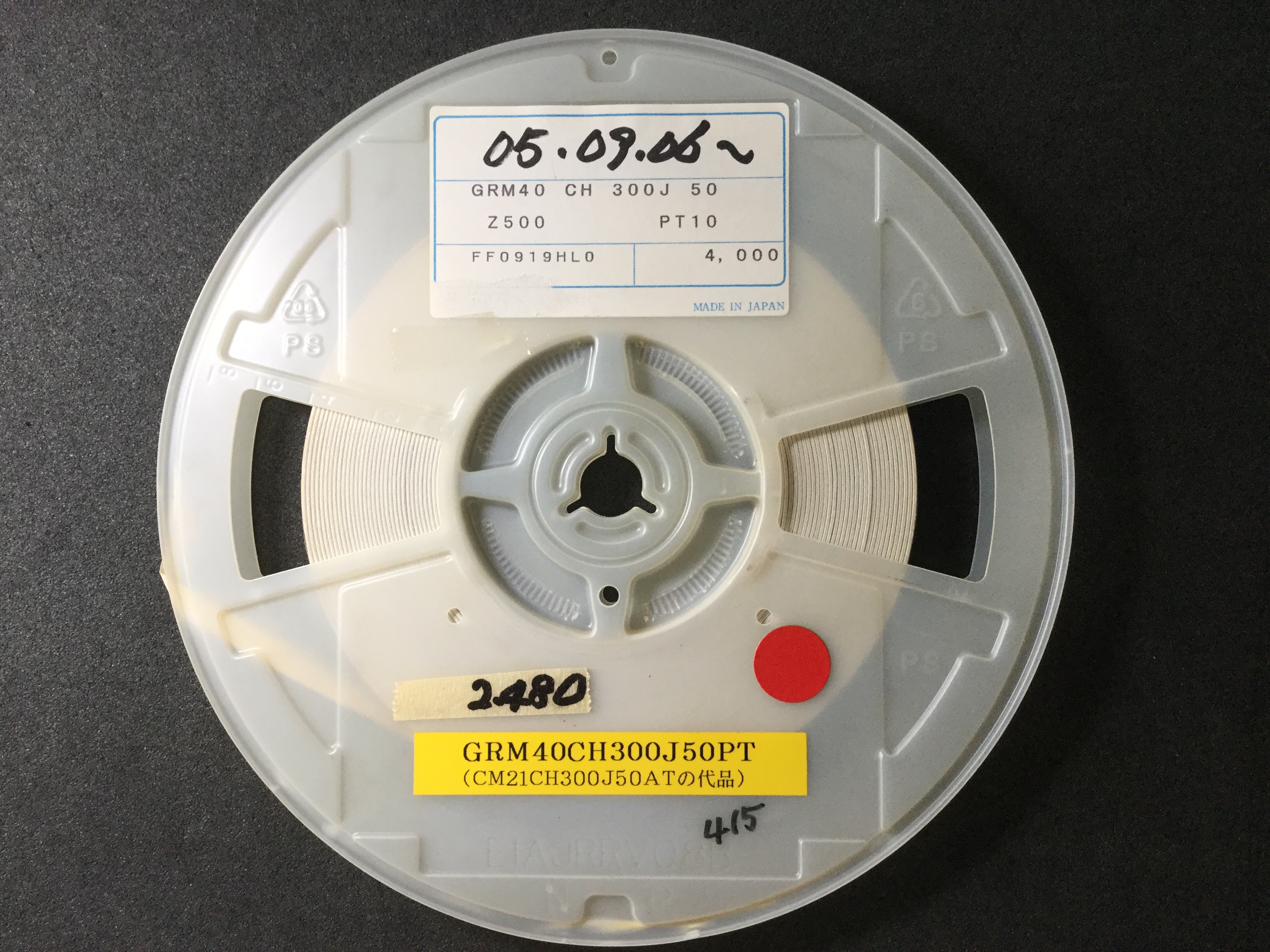 GRM40CH300J50