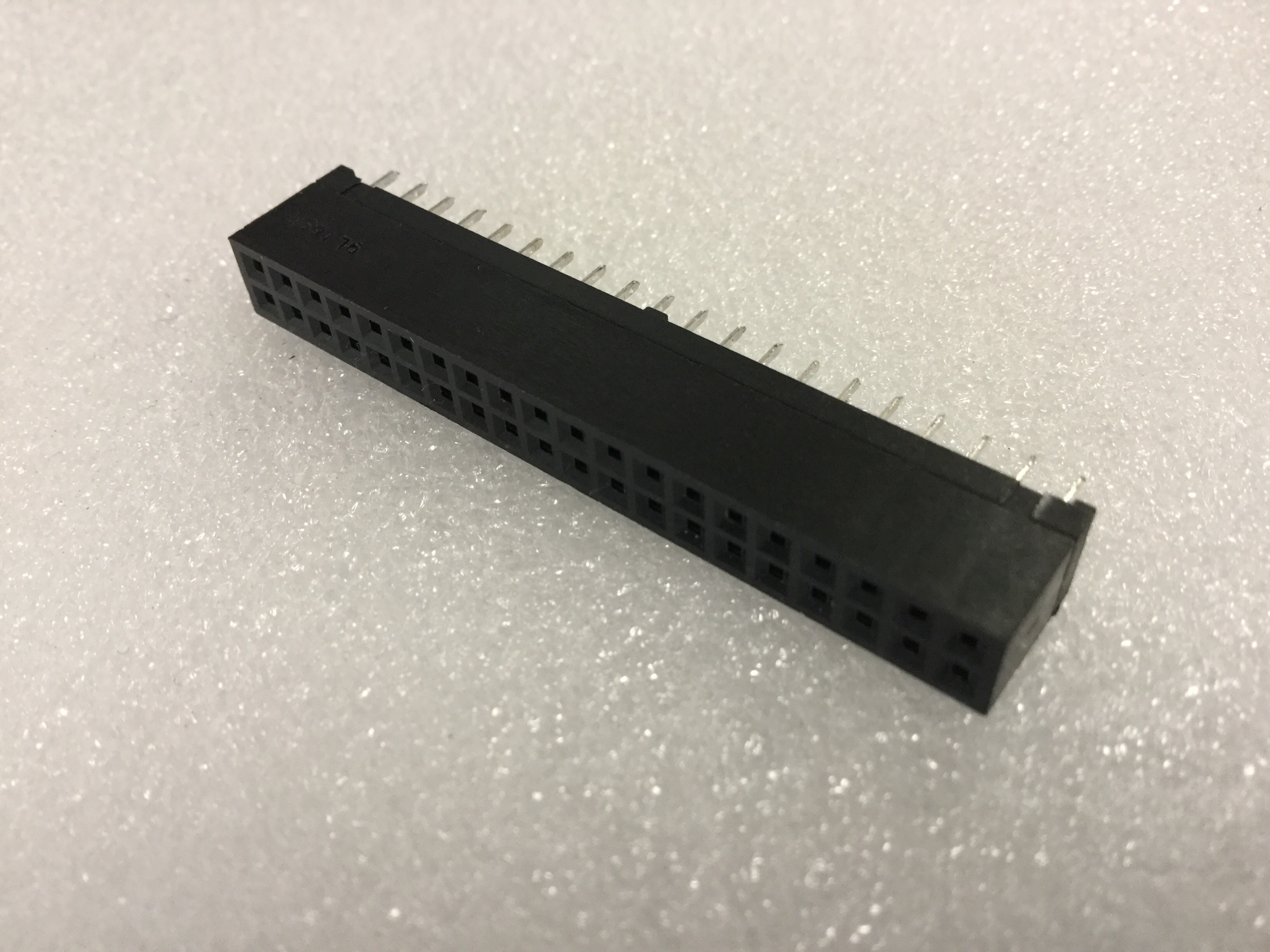 HIF3H-40DA-2.54DSA