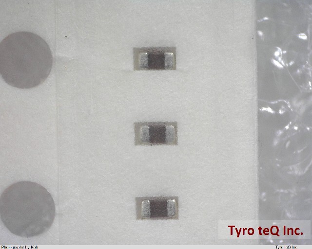 GRM155F11C104ZA01D