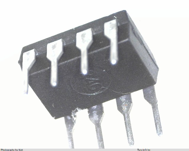 HCPL7806