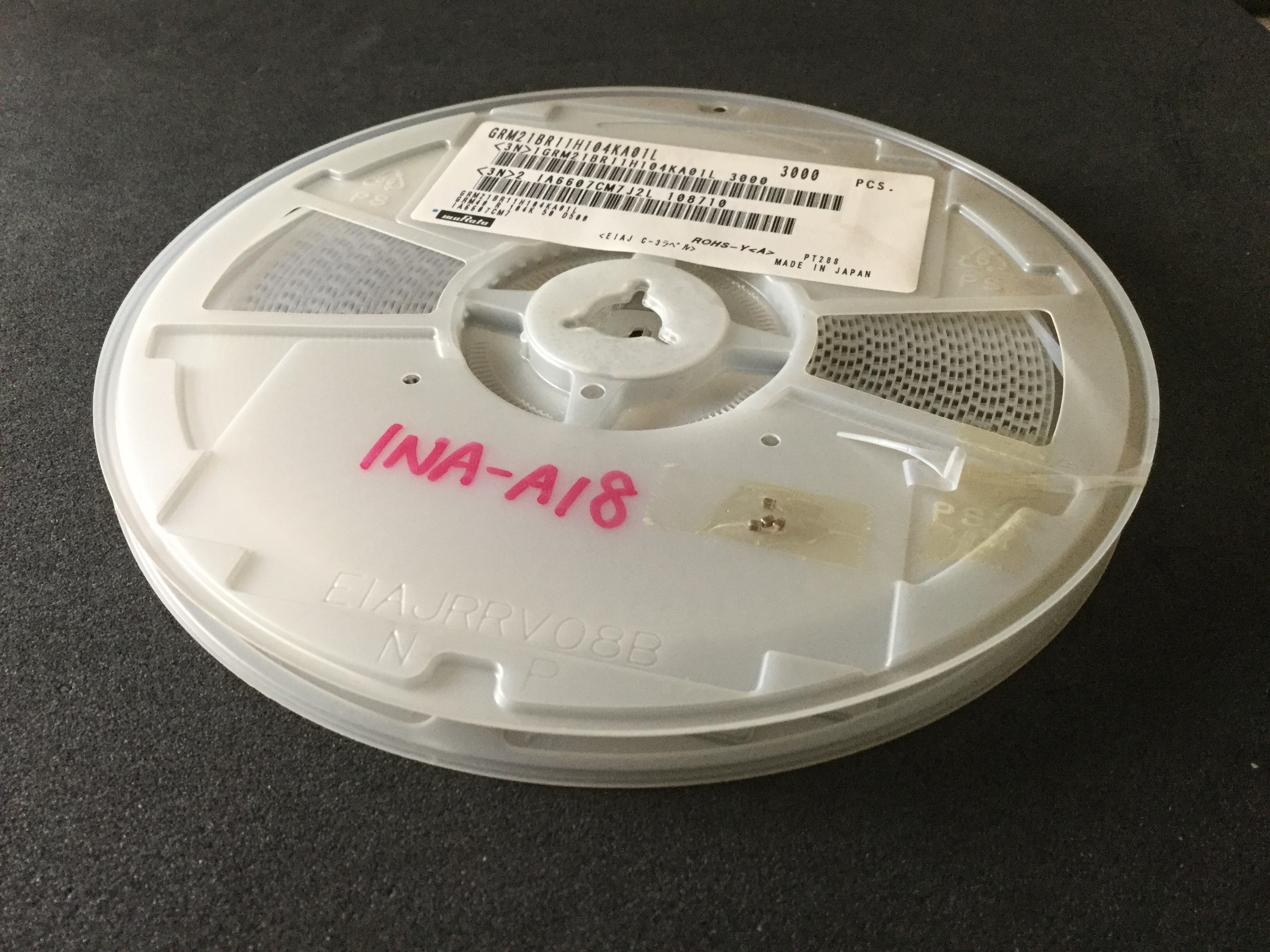 GRM21BR11H104KA01L