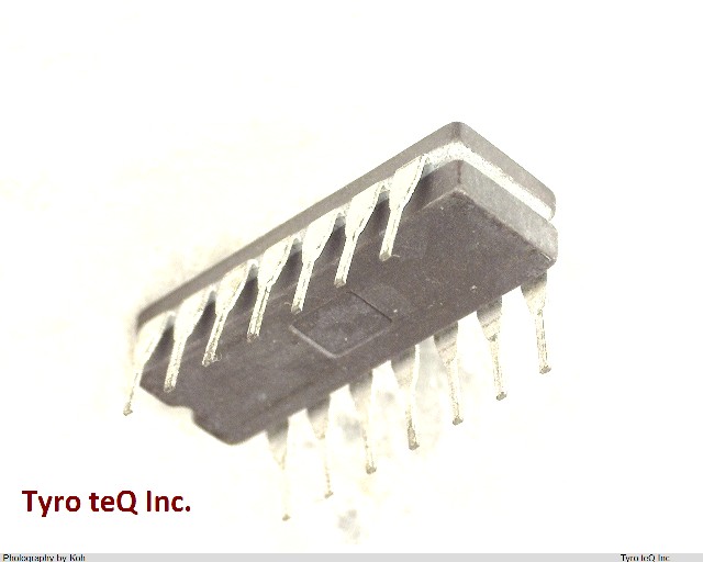 HD74S20
