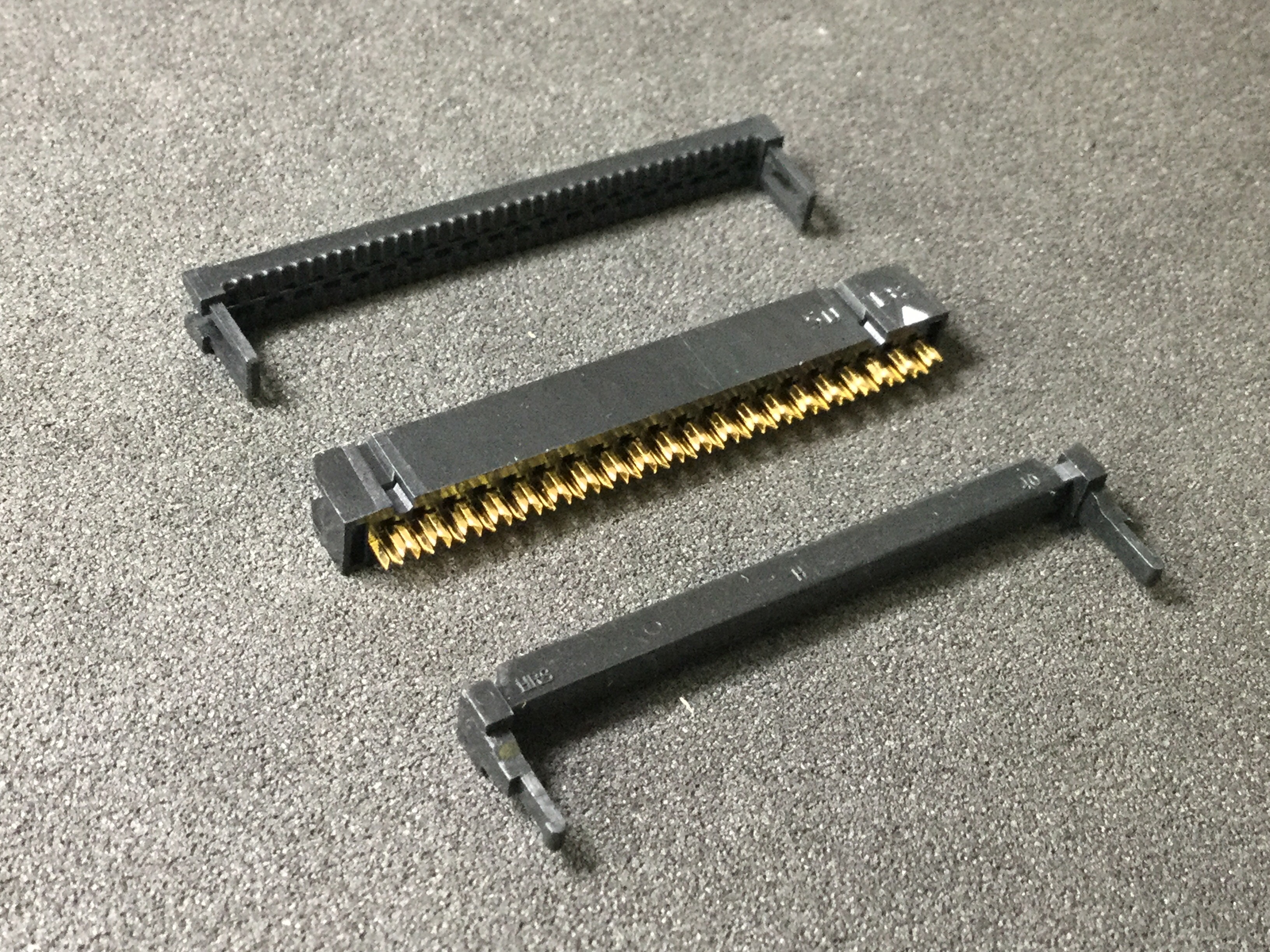HIF3B-40D-2.54R