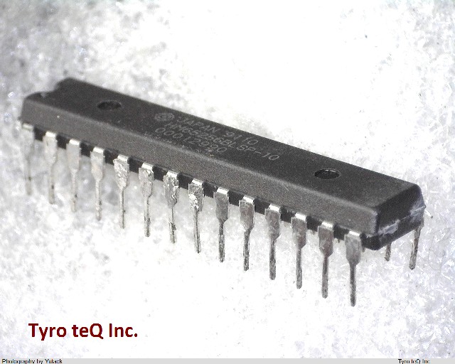 HM65256BLSP-10