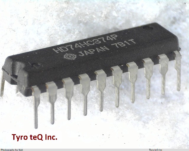 HD74HC374P