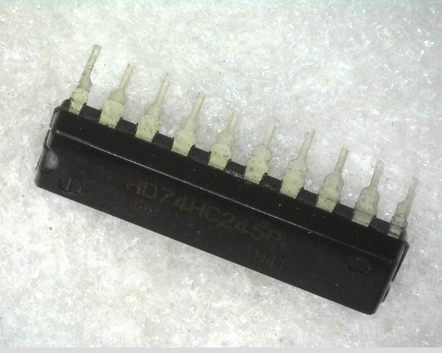 HD74HC245P