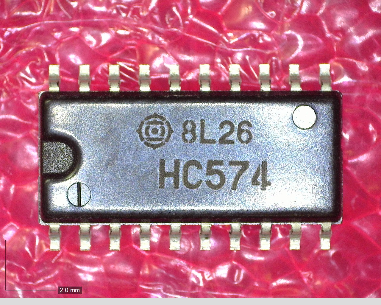 HD74HC574FP