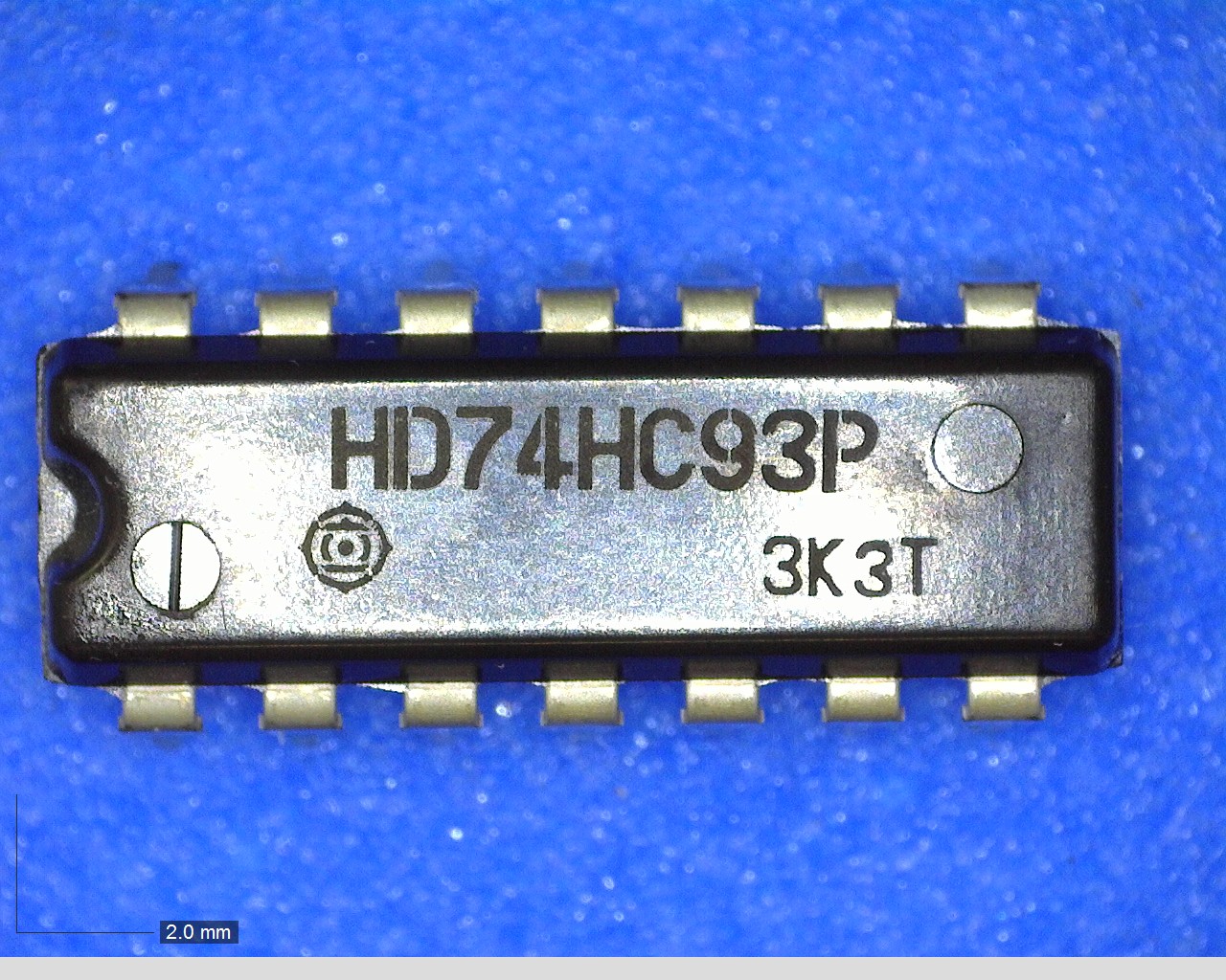 HD74HC93P