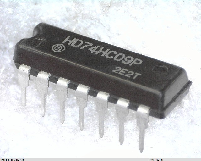 HD74HC09P