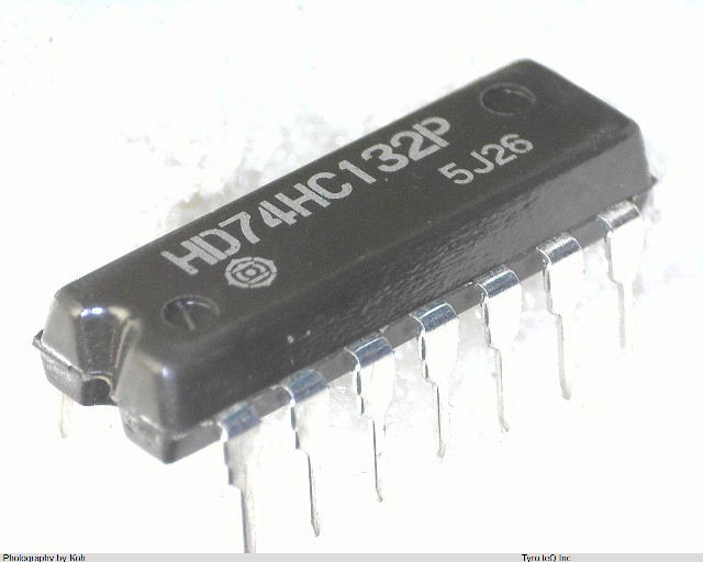 HD74HC132P