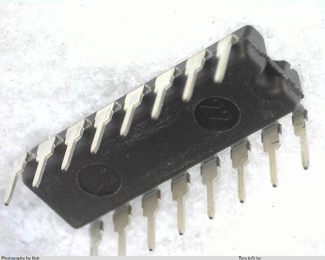 HD74HC251P