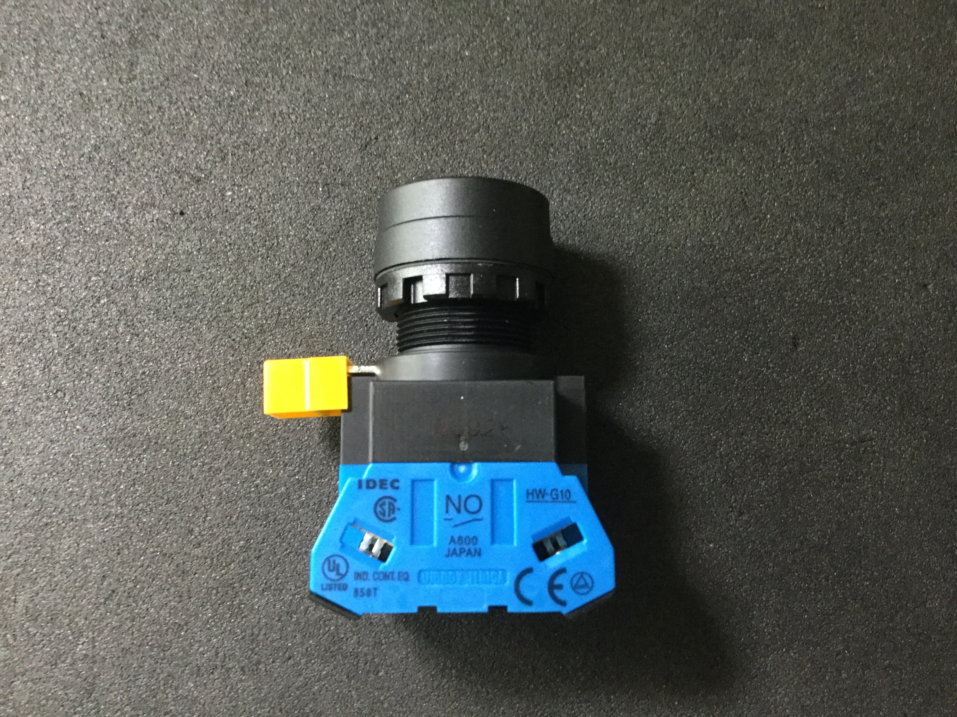 HW1B-M110R