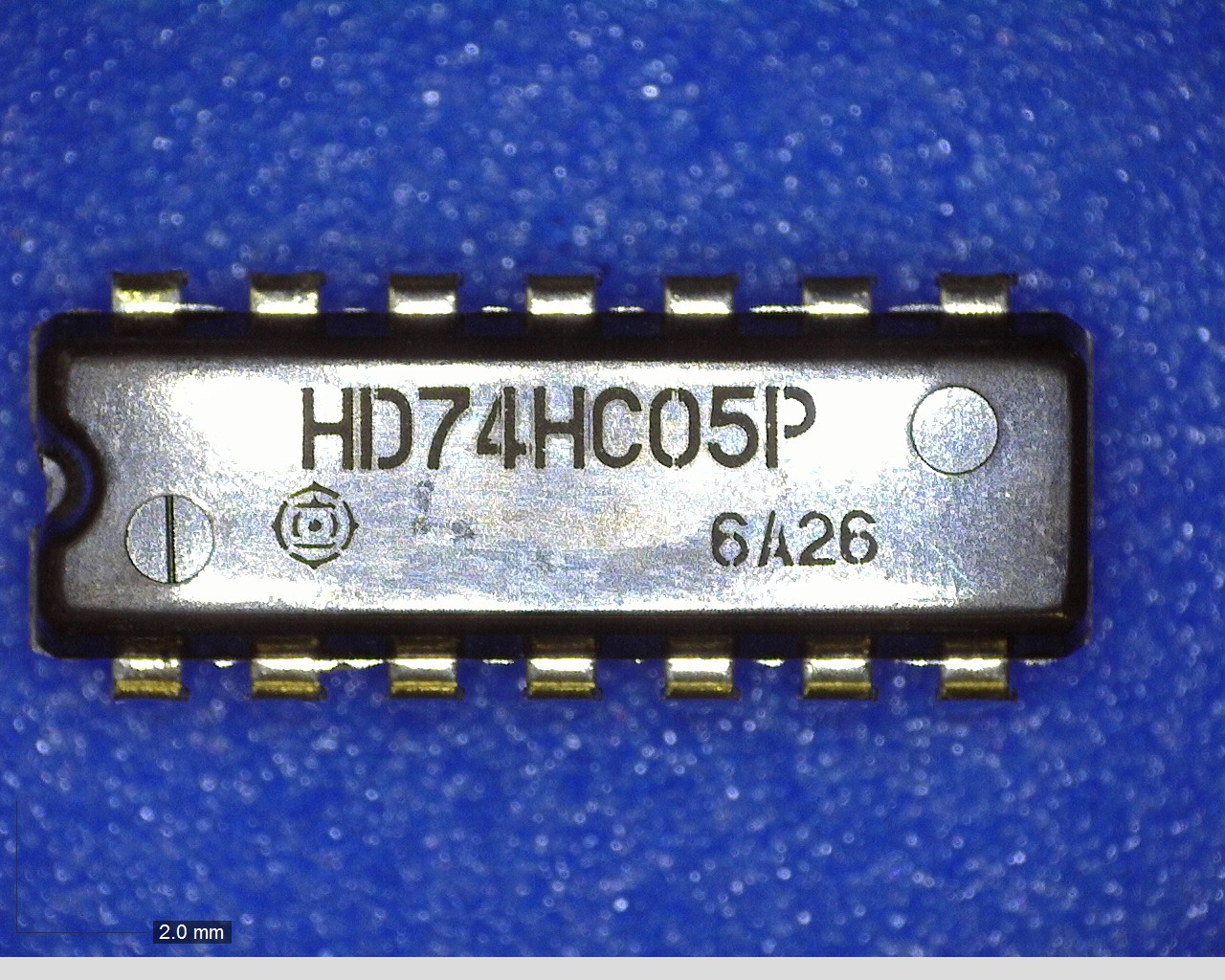 HD74HC05P
