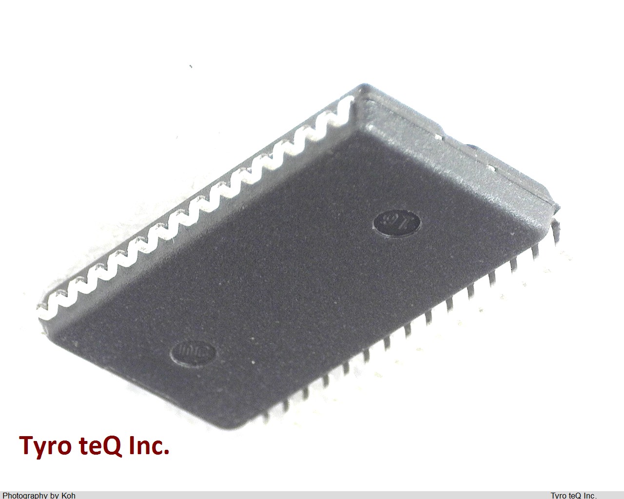 HM628512CLFP-5SL