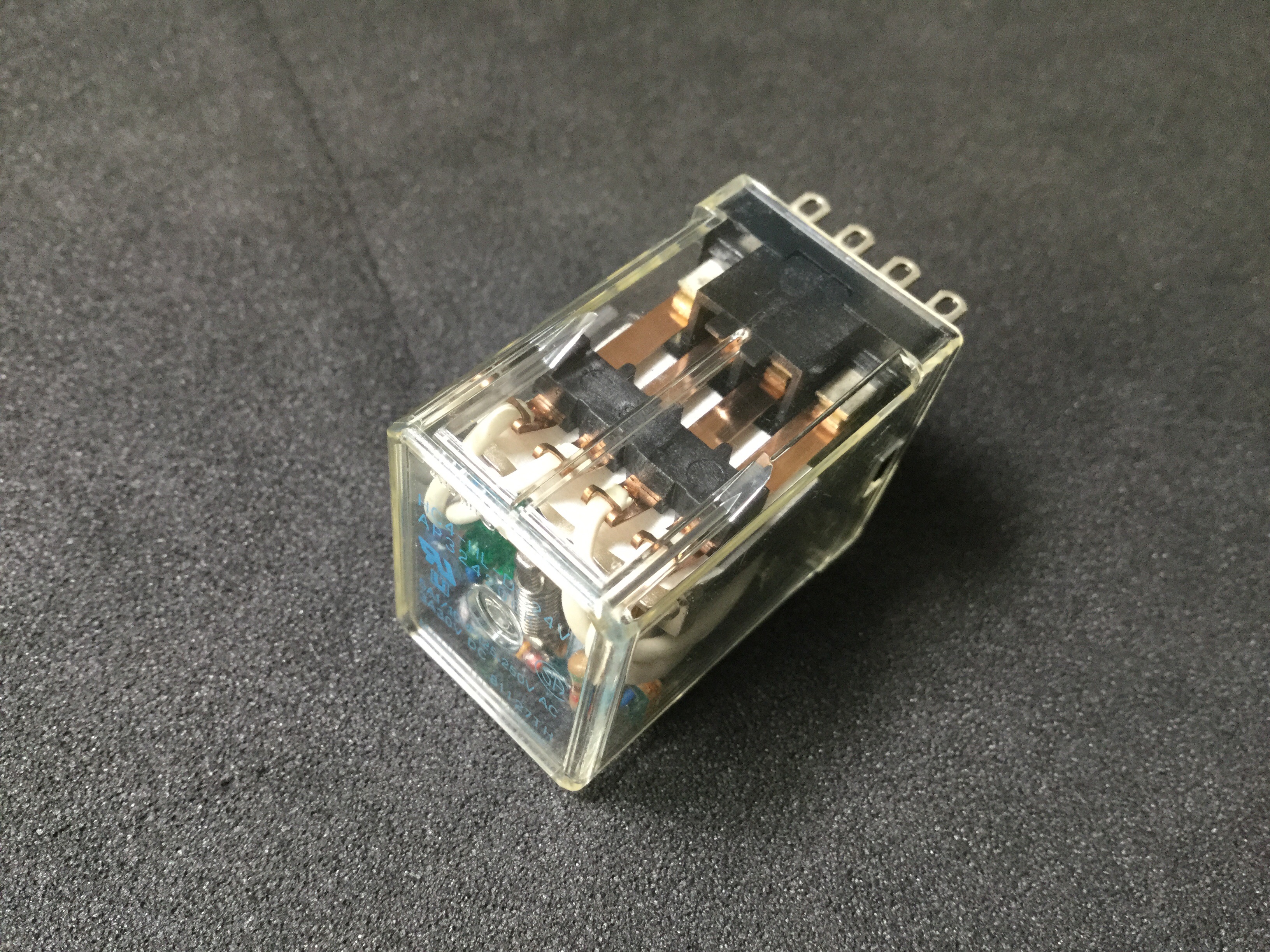 HC4-HL-DC24V