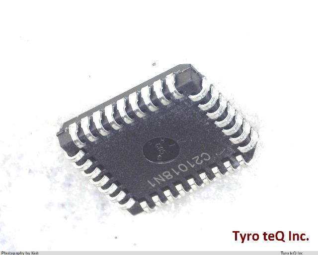 IDT7207L25J