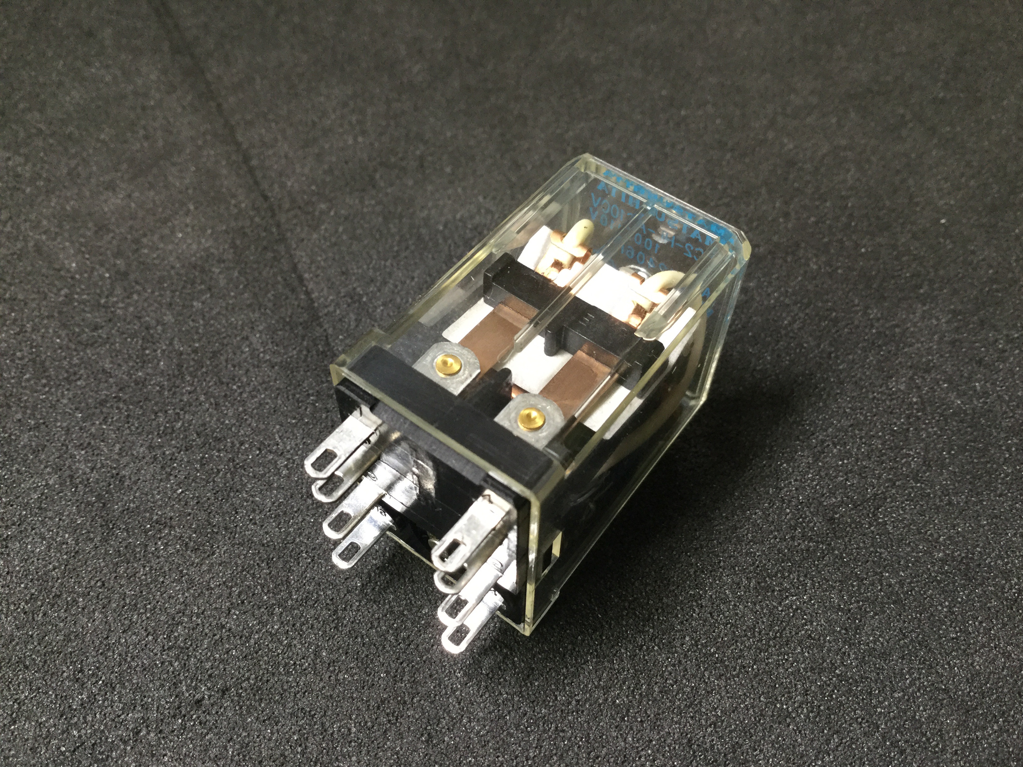 HC2-HL-AC100V