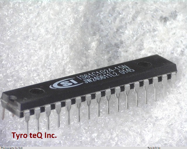 IS61C1024-15N