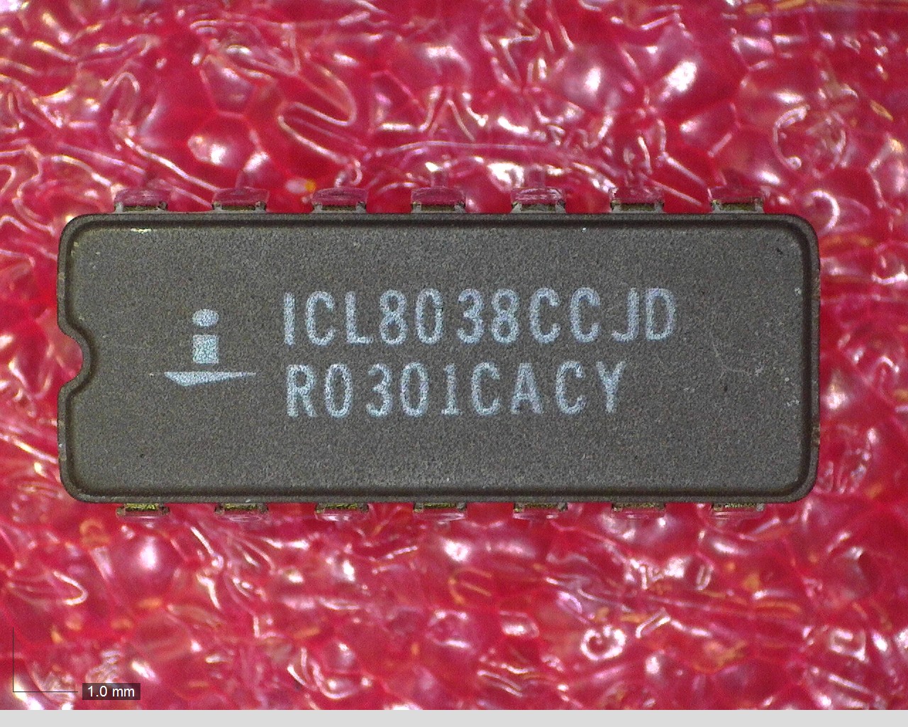 ICL8038CCJD