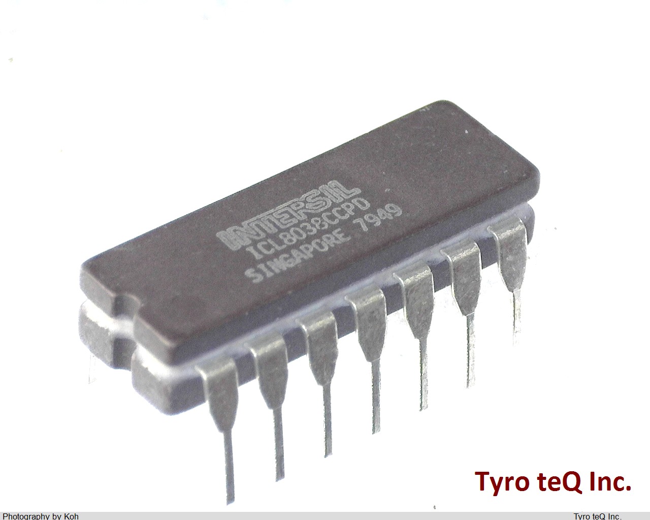 ICL8038CCPD