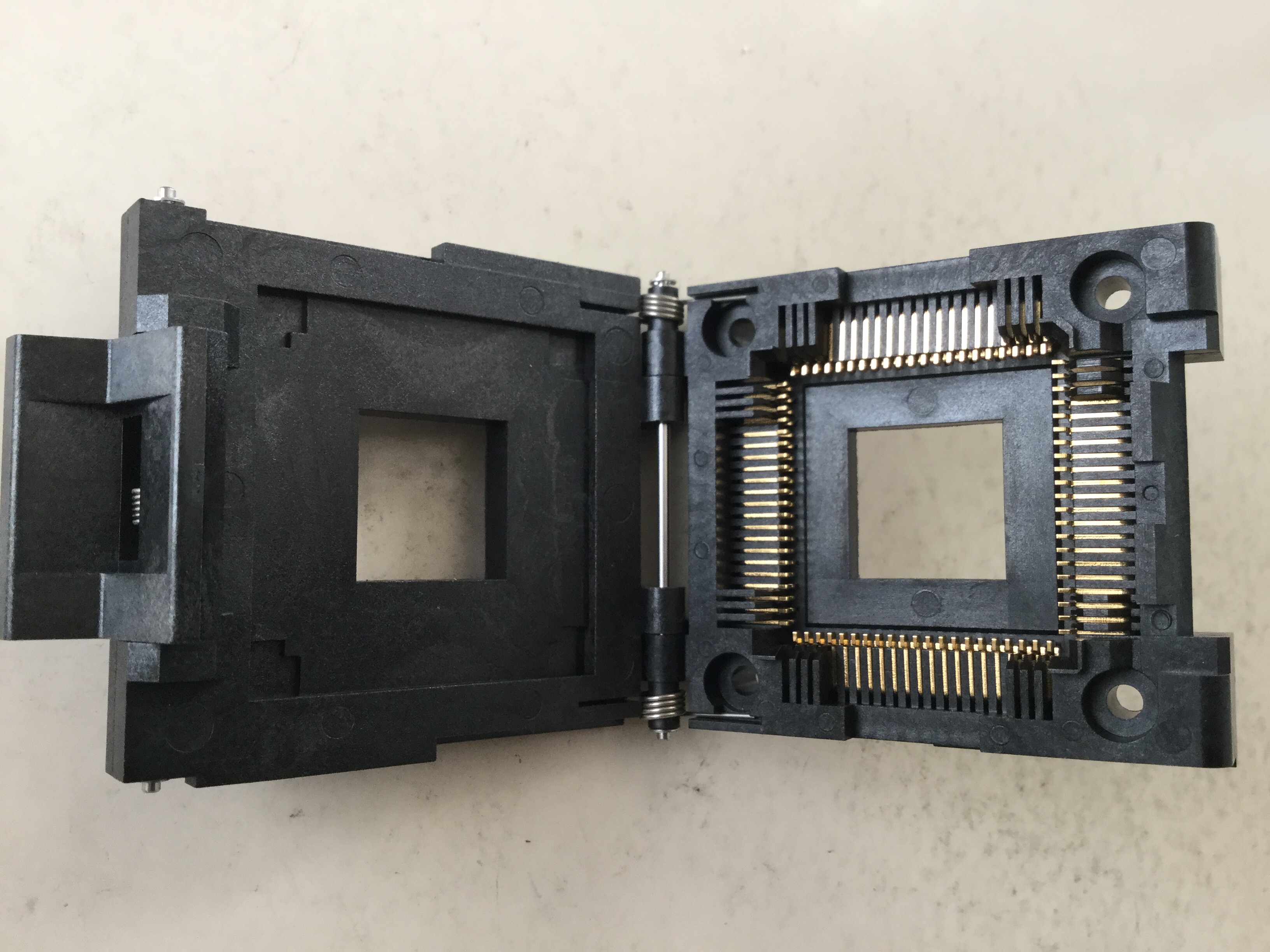 IC51-0844-401