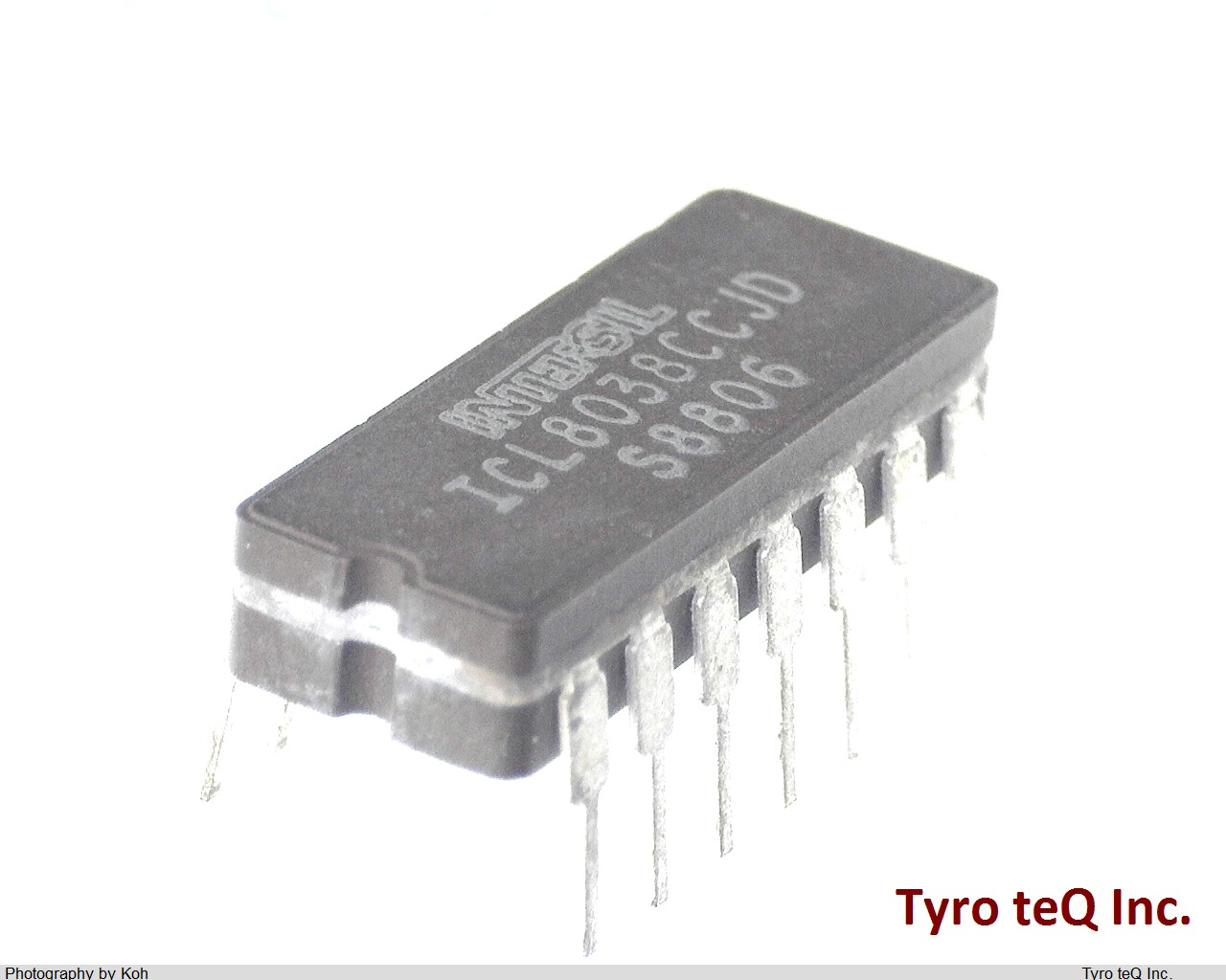 ICL8038CCJD