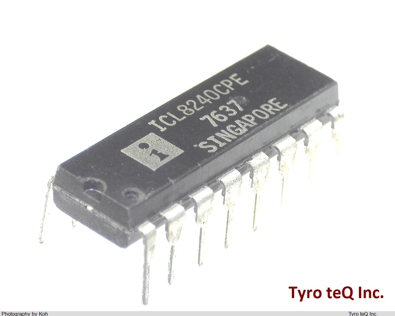 ICL8240CPE