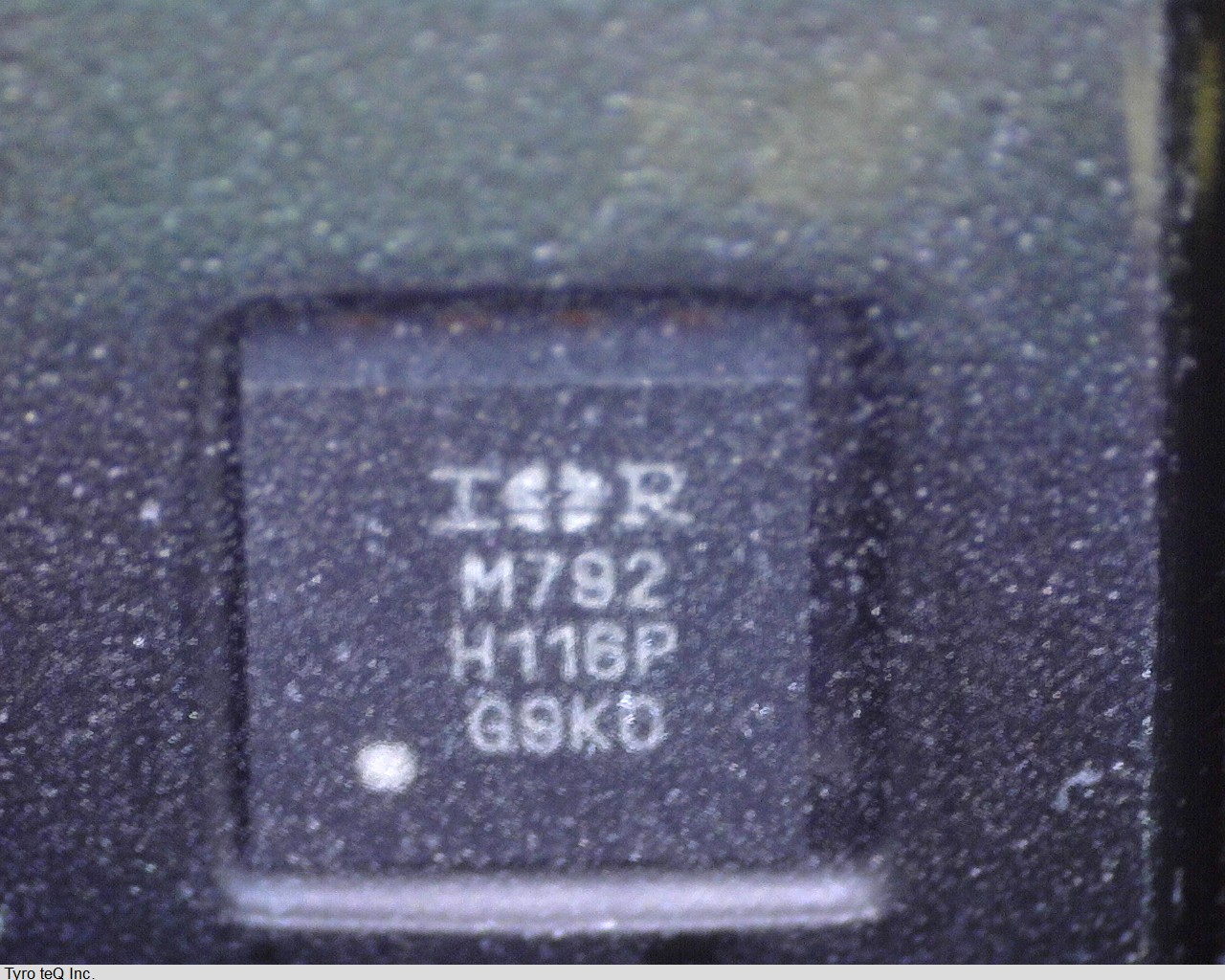 IRFHM792TR2