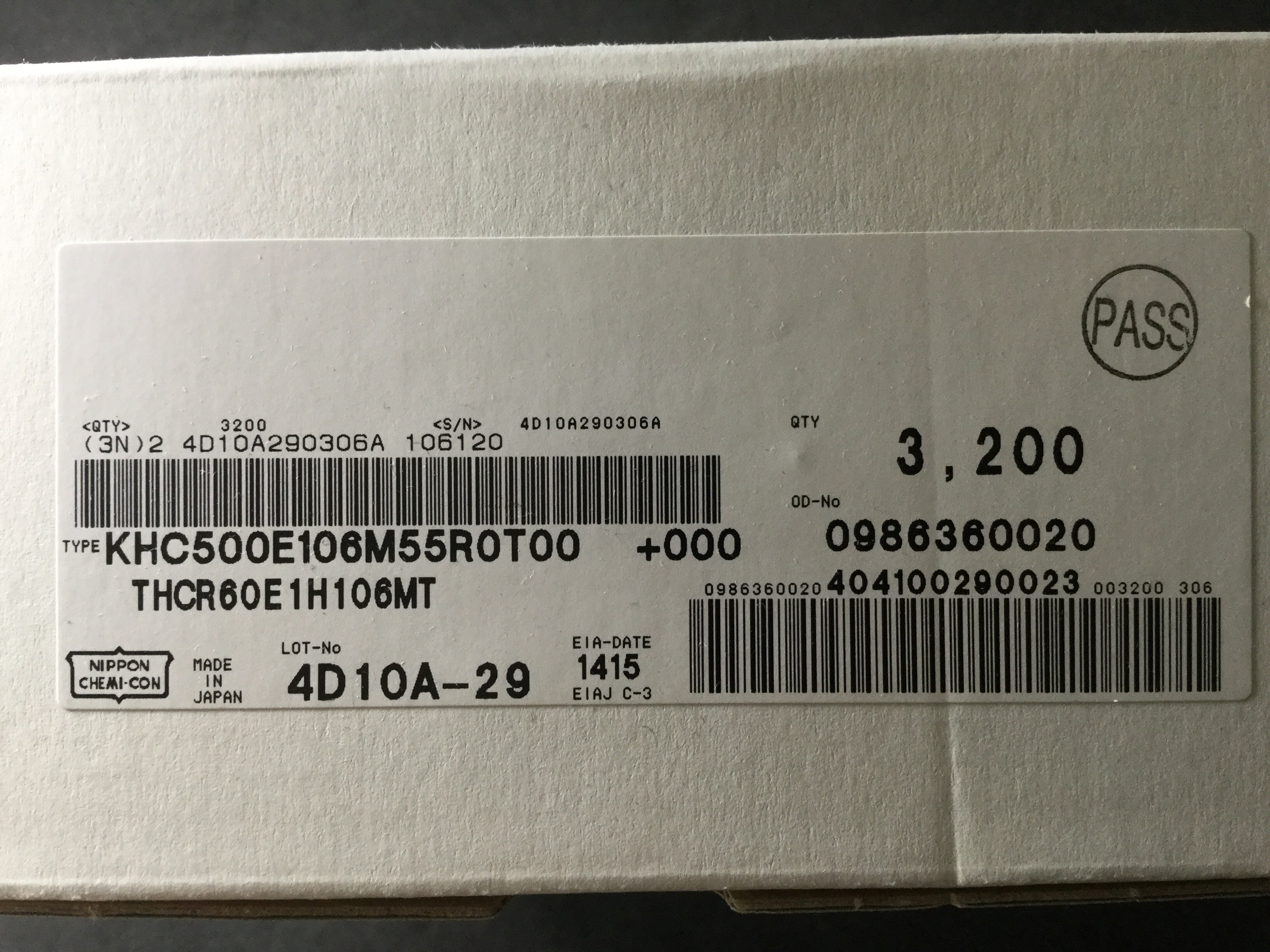 KHC500E106M55R0T00
