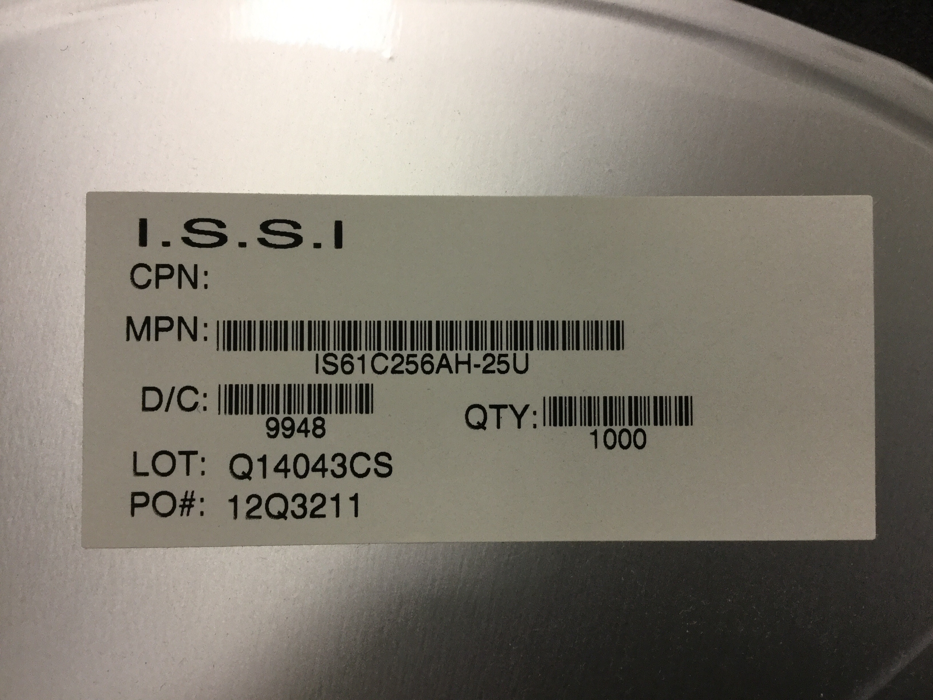 IS61C256AH-25U