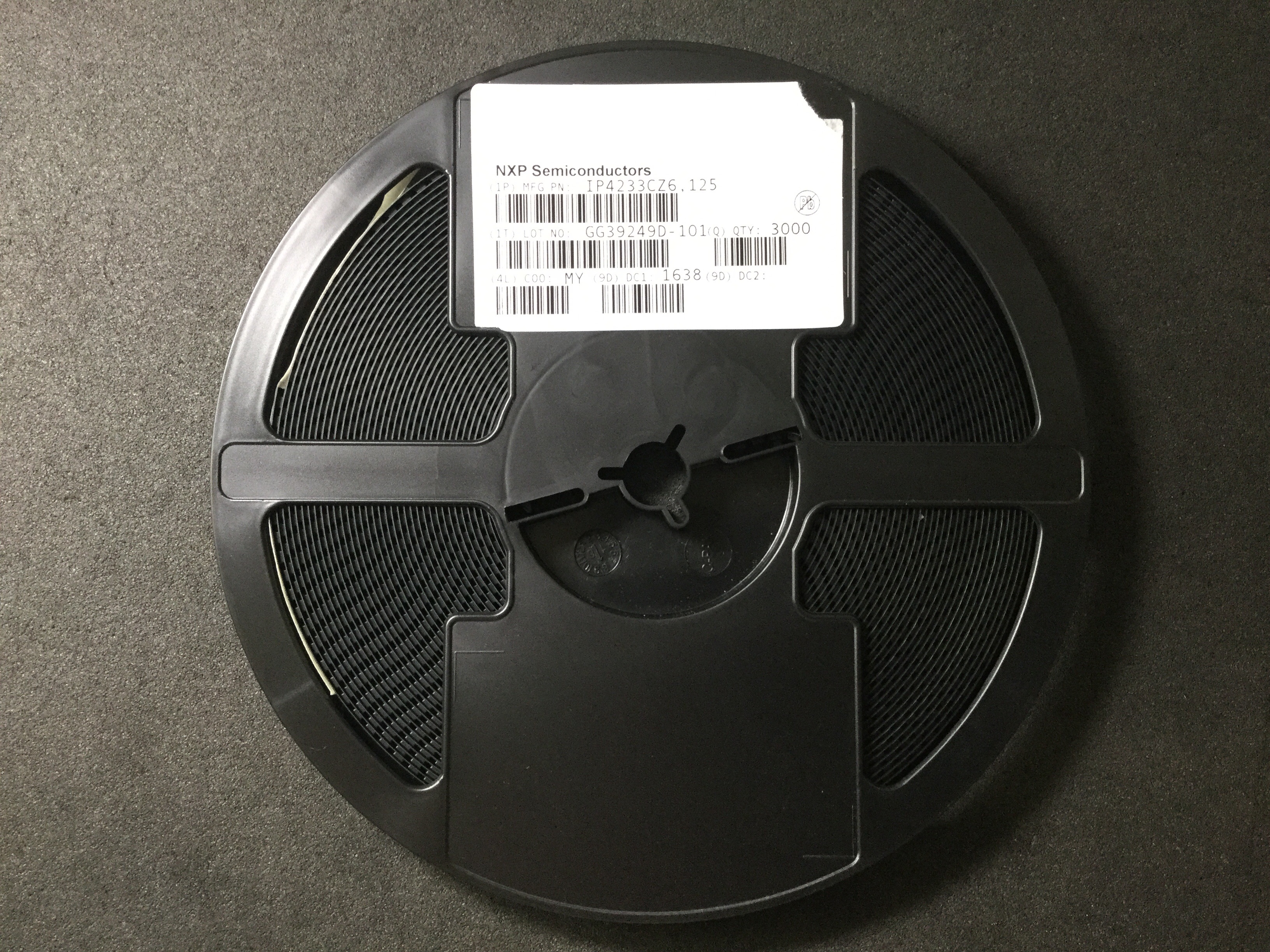 IP4233CZ6125