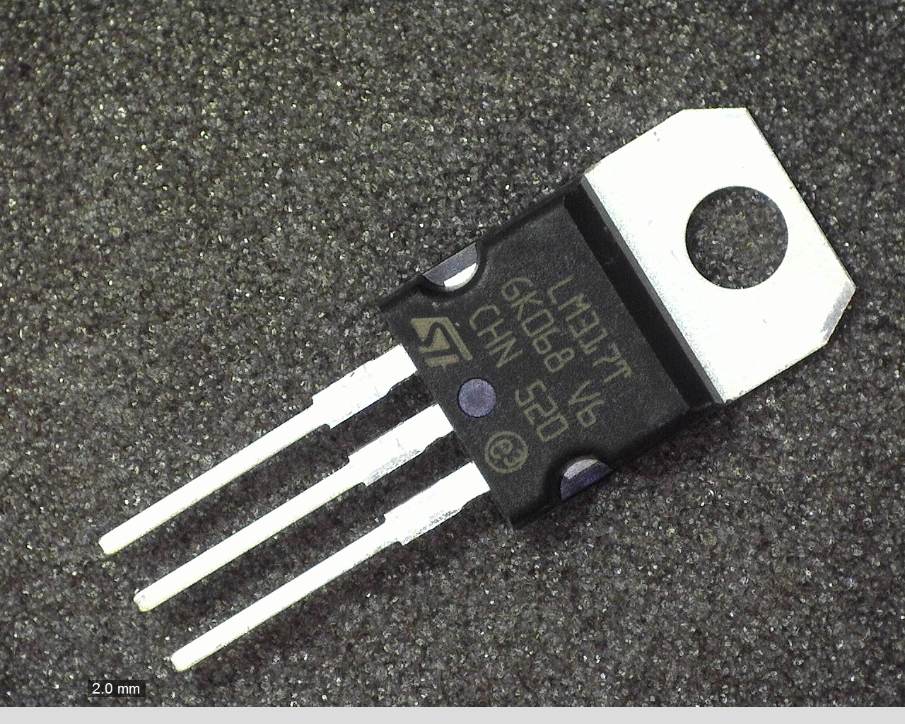 LM317T