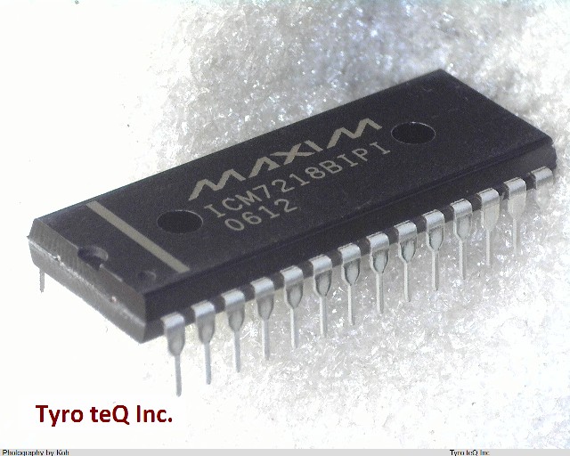 ICM7218BIPI