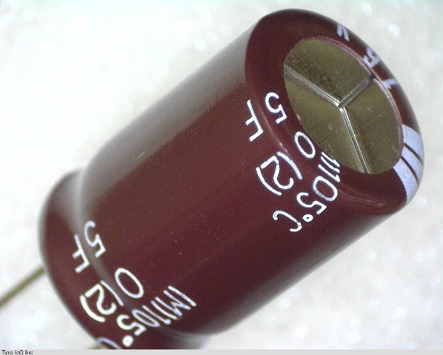 KMG16VB1000M