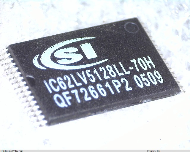 IC62LV5128LL-70H