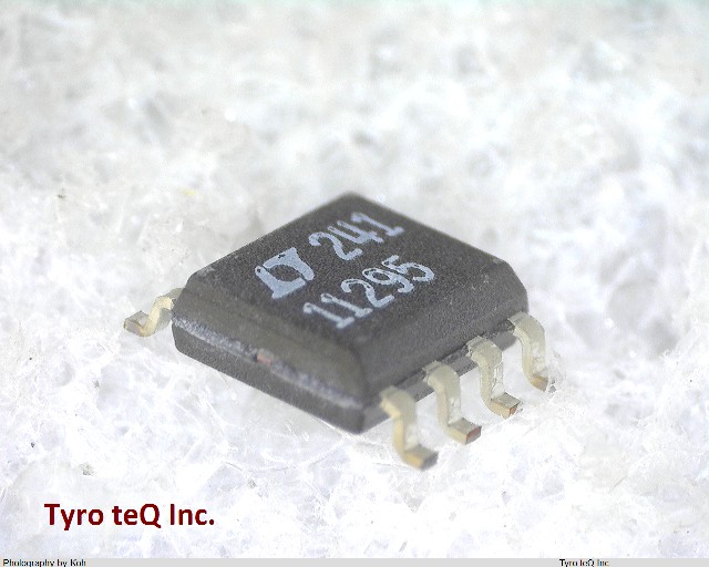 LT1129CS8-5