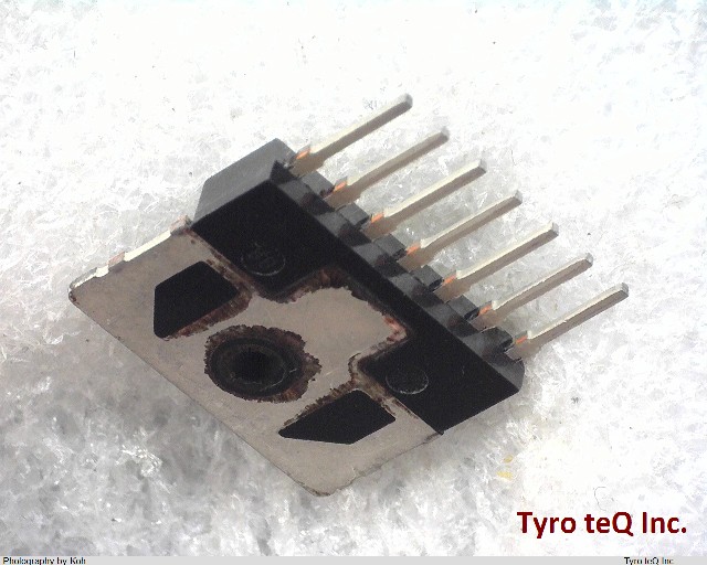 LA7832