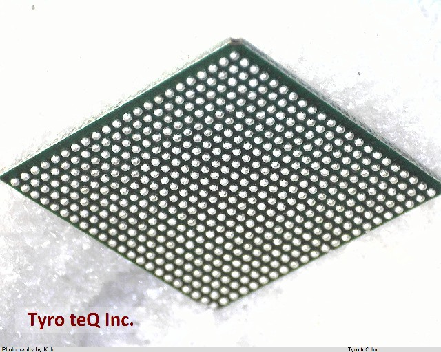 LFEC10E-3FN484C