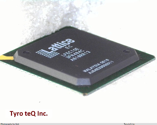 LFEC10E-3FN484C