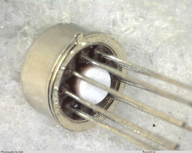 LM126H