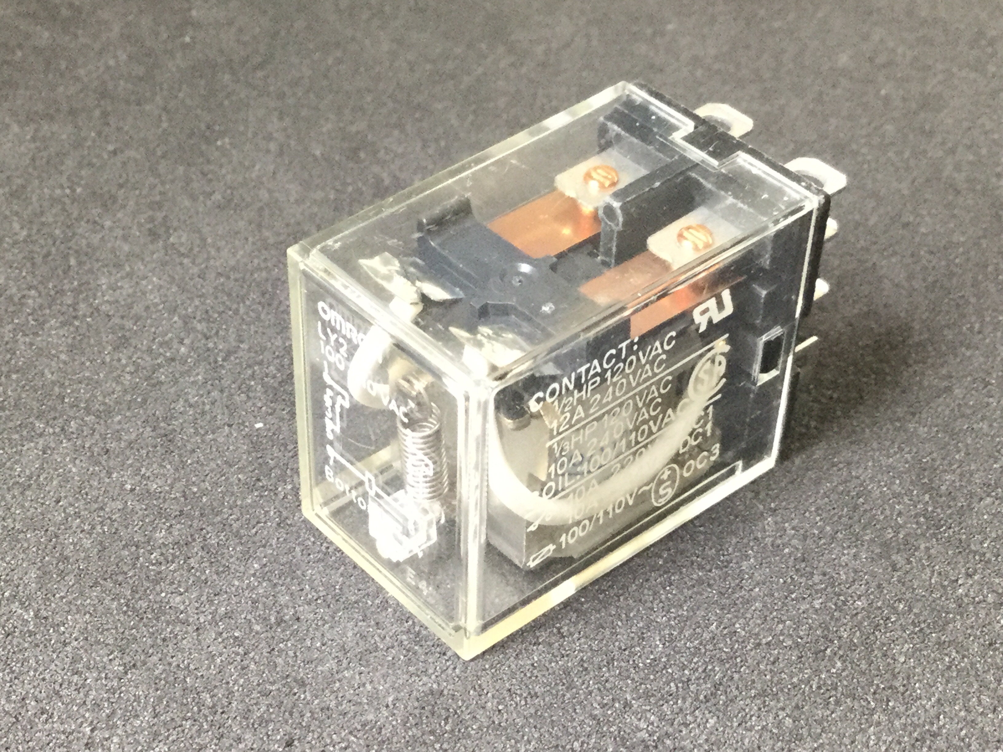 LY2 AC100/110